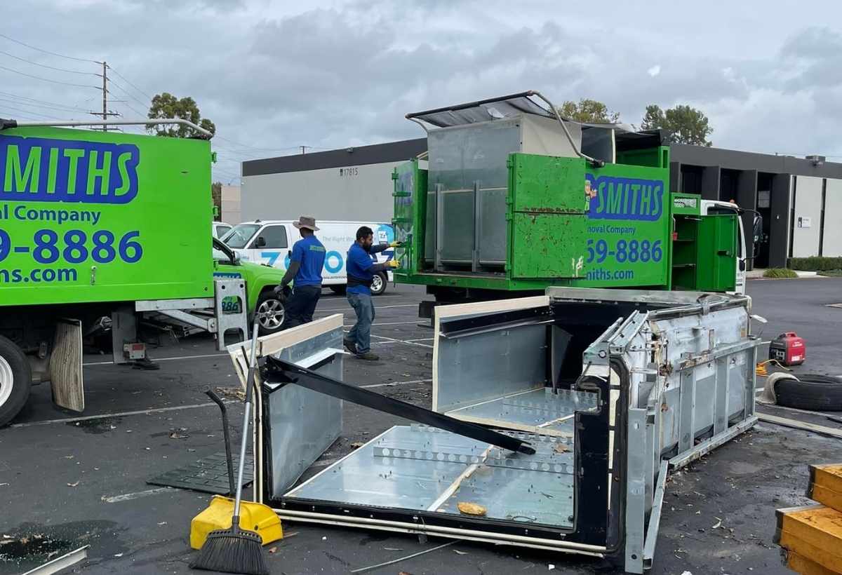 JUNK REMOVAL PROCESS IN RANCHO PALOS VERDES, CA